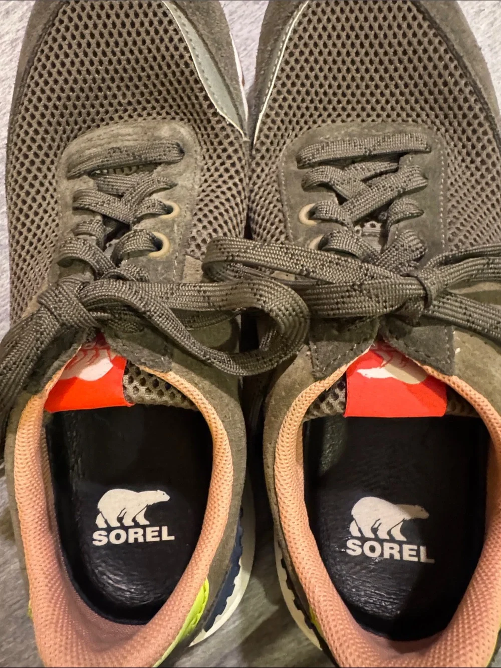 Sorel Kinetic Lite Lace Olive Green Sneakers with Pink and Blue Accents